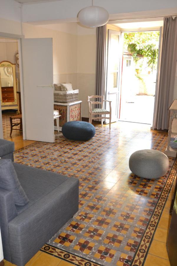 St Jean Du Gard : Spacious Apartment With Use Of Pool Saint-Jean-du-Gard Extérieur photo