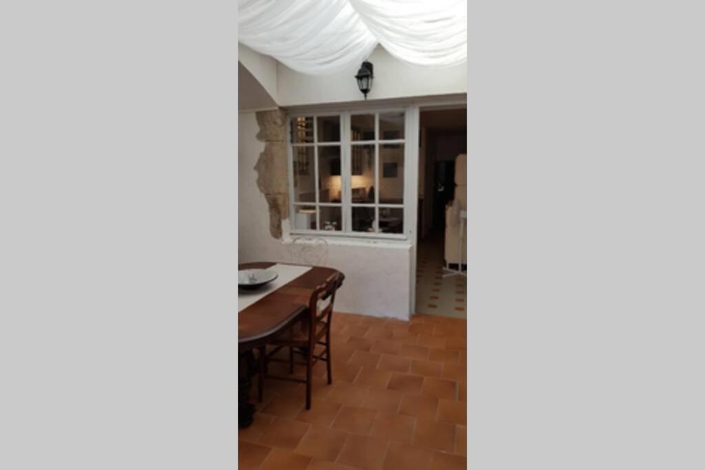 St Jean Du Gard : Spacious Apartment With Use Of Pool Saint-Jean-du-Gard Extérieur photo